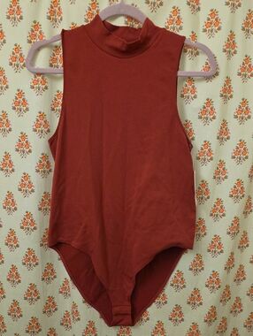 a new day Sleeveless Mock Neck Bodysuit - Rust